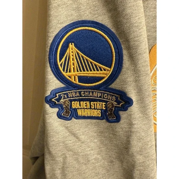 Pro Standard Golden State Warriors Crest Emblem Heather Grey Sweatshirt Men's 3X